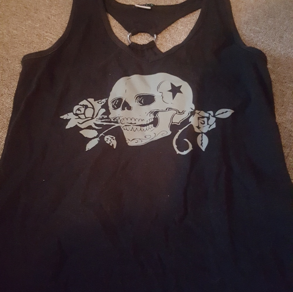 Skull top